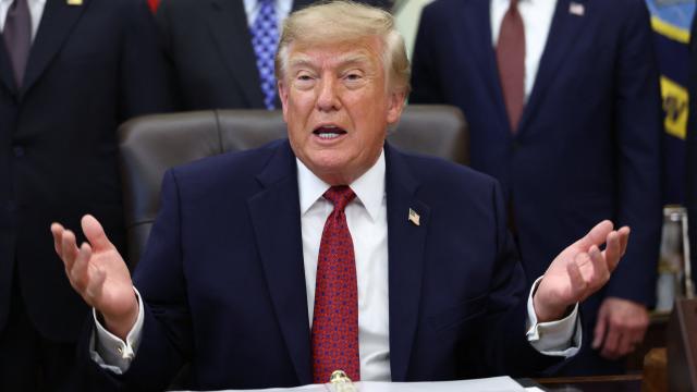 Trump: Rusya'daki salgın şüphesi biyolojik silah değil
