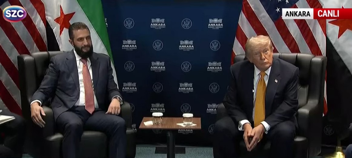 Trump Suriye'yi terör listesinden çıkarma sinyali verdi