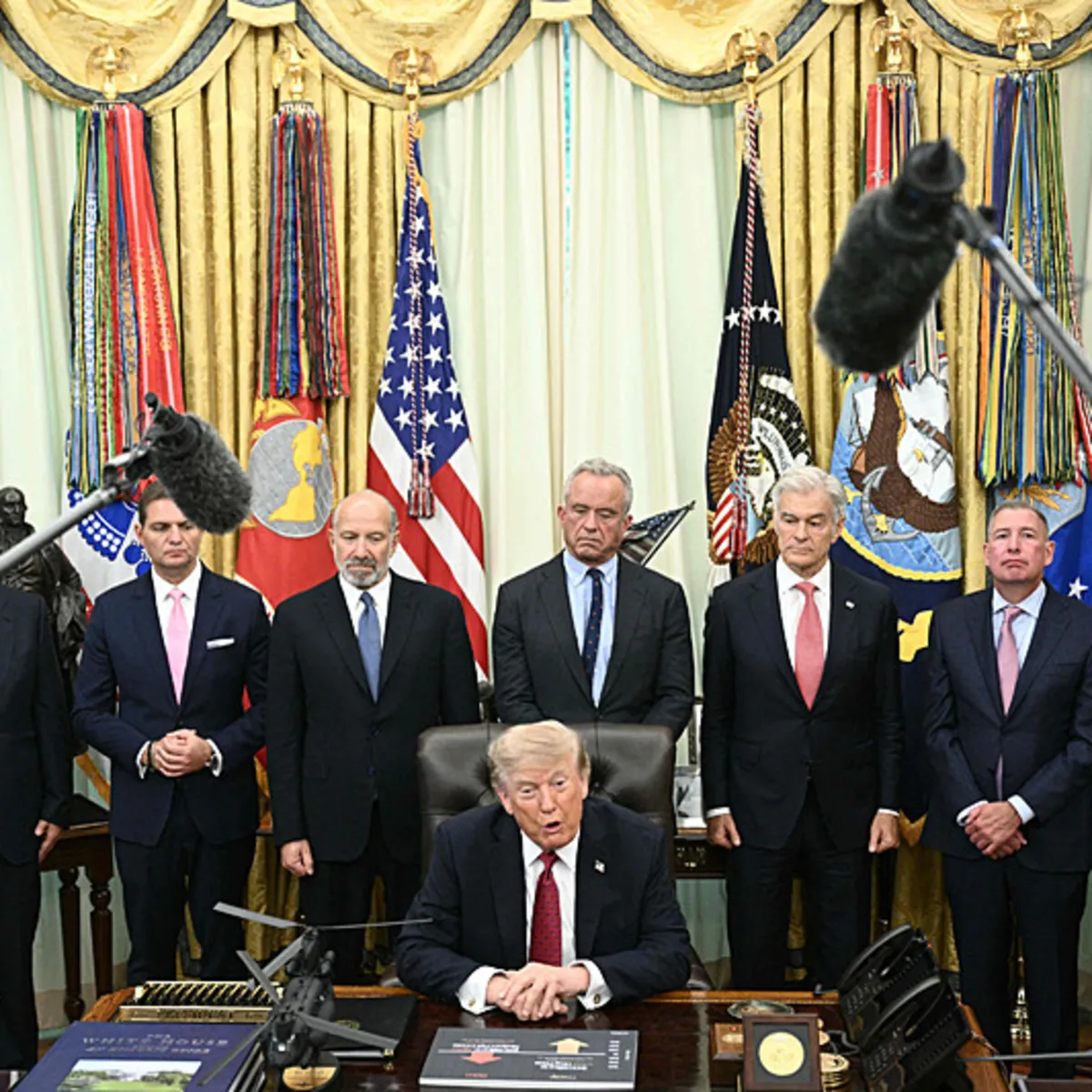 Trump'tan İran'a Gece Saldırısı Tehdidi: 'Sınırlı Olacak