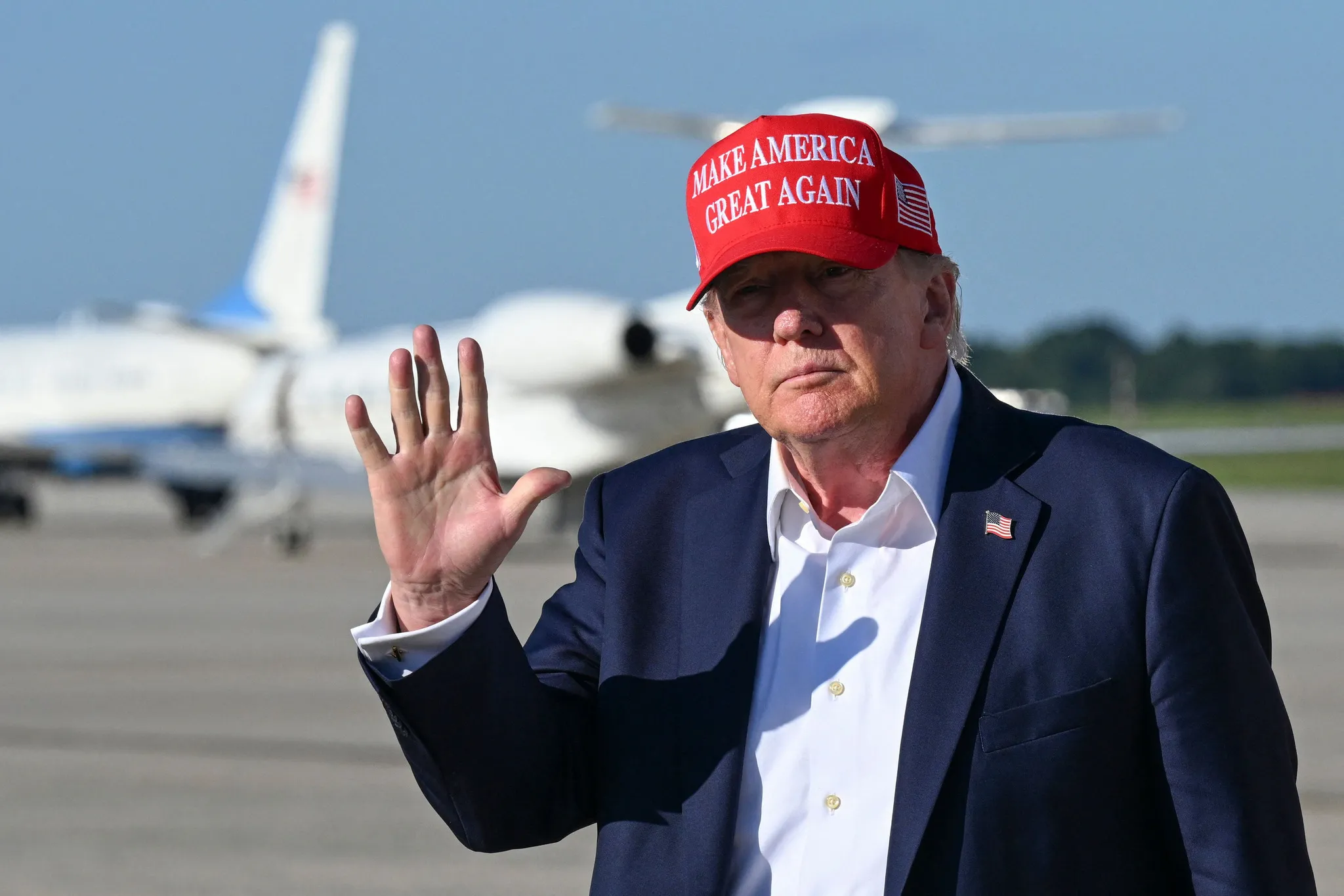 Trump'tan tartışma yaratan paylaşım: Kanada, Grönland, Küba ve Meksika'yı ABD toprağı gösterdi
