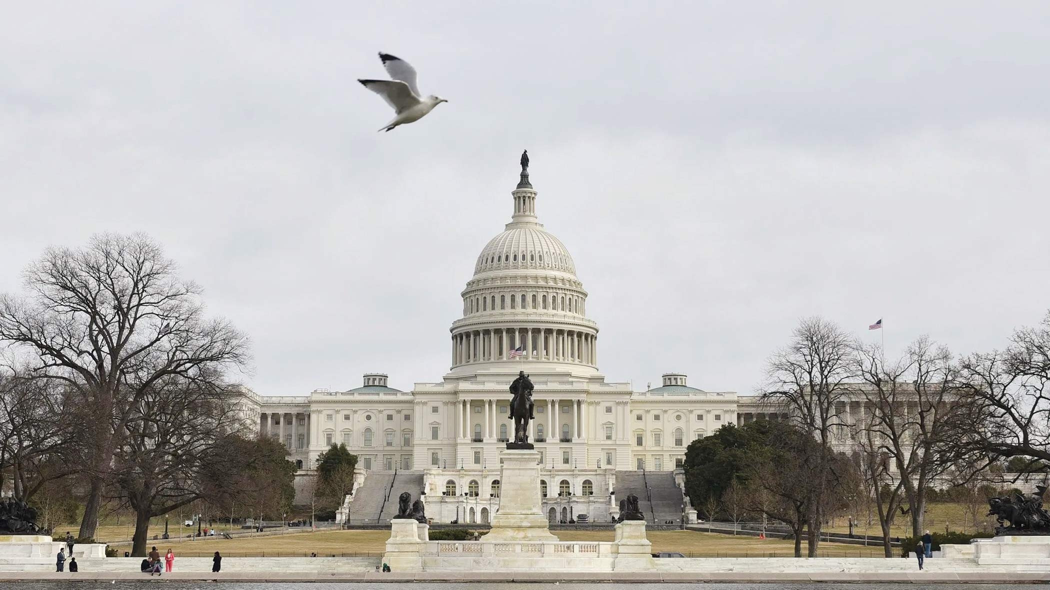 Trump'a Senato Darbesi: İran Hamlesi Engellendi
