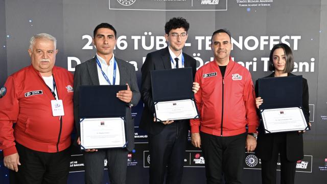 TÜBATEKNOFEST Doktora Bilim Ödülleri Sahiplerini Buldu
