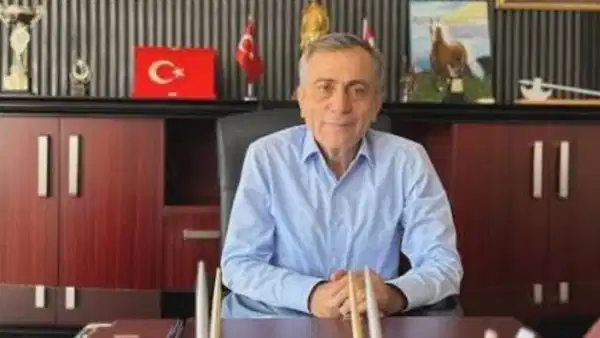 Tufanbeyli Belediye Başkanı Aktürk kalp krizi şüphesiyle hastaneye kaldırıldı