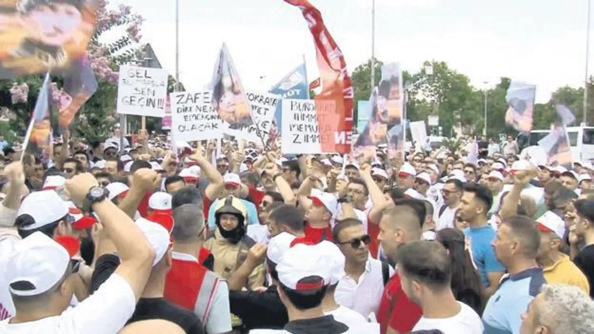 Tüm Yerel-Sen'den İBB'ye Sosyal Denge Protestosu