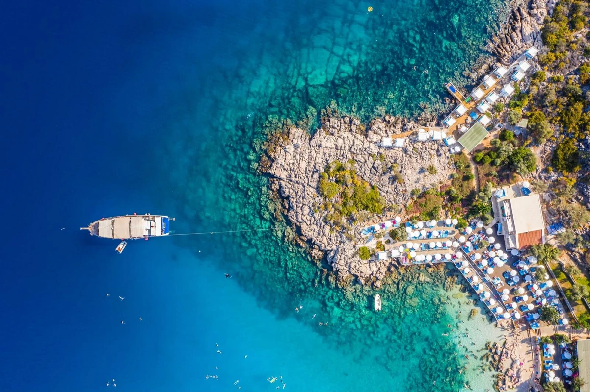 Turizm sektörüne 6 milyar liralık istihdam desteği yasalaştı