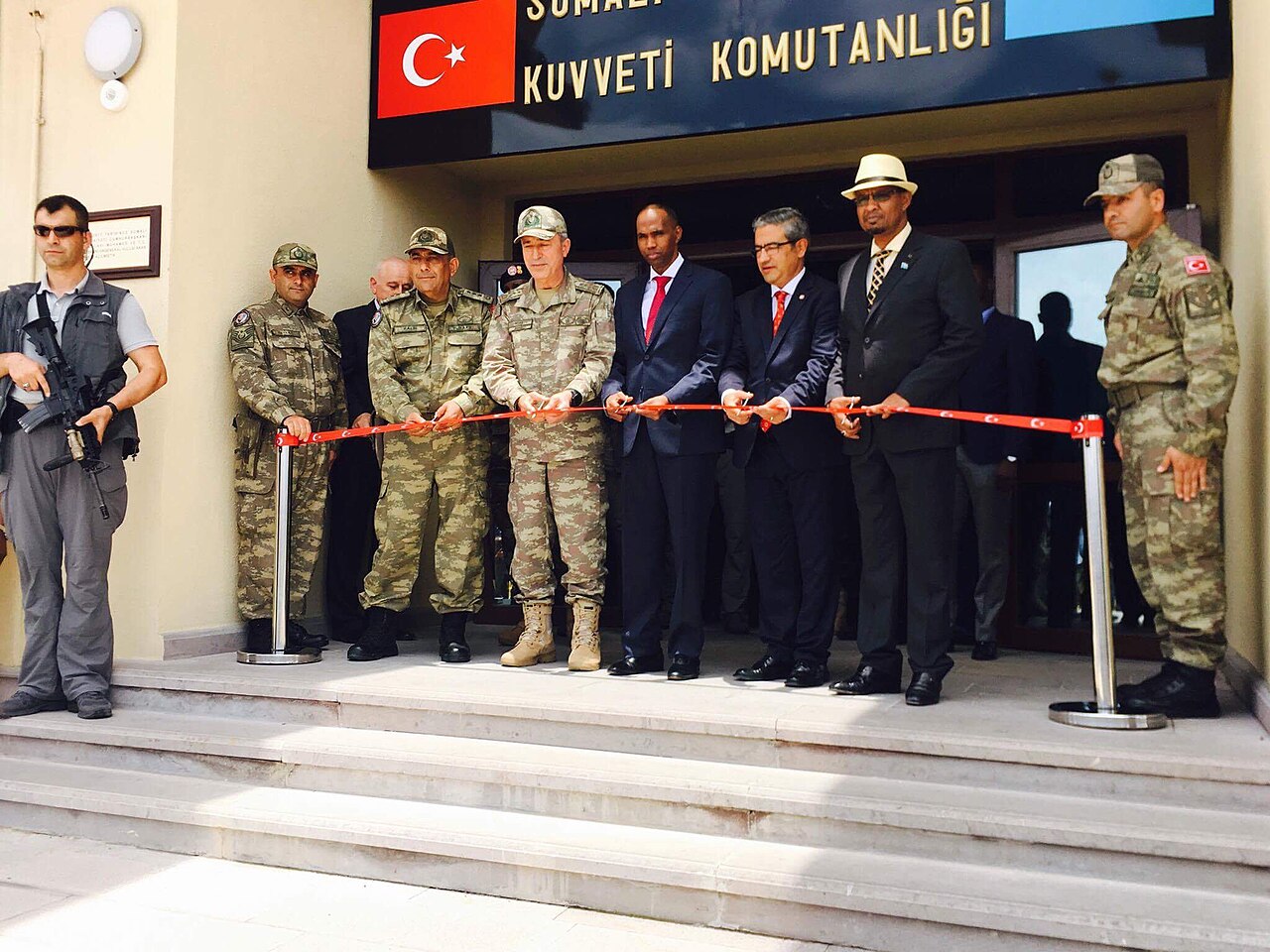 Türk askerinin Somali görevi 2 yıl uzatıldı
