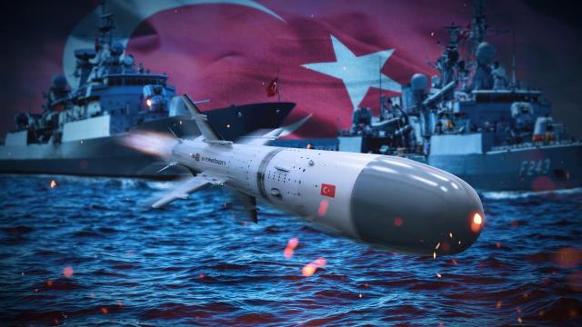 Türk Donanması Vuruş Gücünü Artırıyor: Modernizasyon ve Milli Füze Entegrasyonu