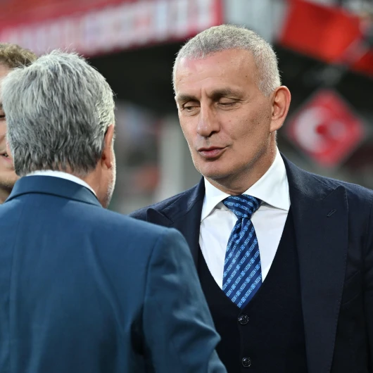 Türk Futbolunda Kaos: 'Her Şeyi Rezil Ettiniz, İstifa Edin