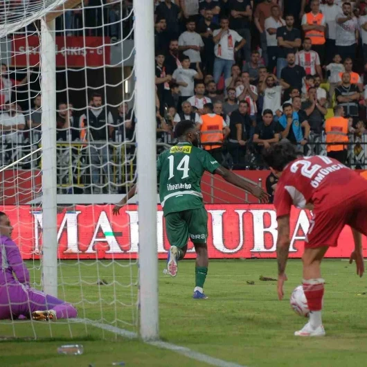 Türk Futbolunda Tarihi Gol Serisi: Üst Üste 10 Maçta 14 Gol