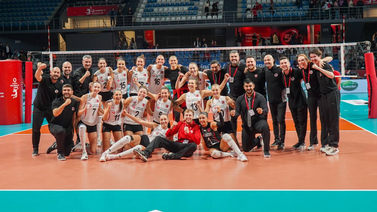 Türk Hava Yolları 2-0'dan Döndü: Galatasaray'ı 3-2 Yendi