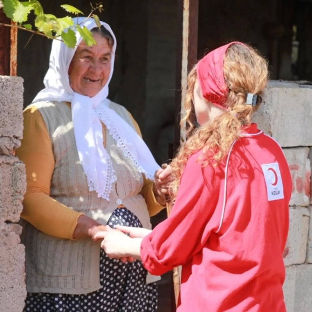 Türk Kızılay Personeline Nakdi Tazminat Düzenlemesi Meclis'te