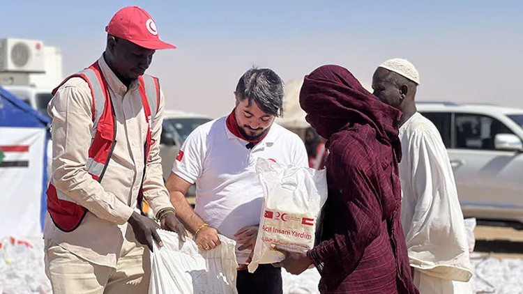 Türk Kızılay'dan Sudan'da 1000 Aileye Gıda Desteği