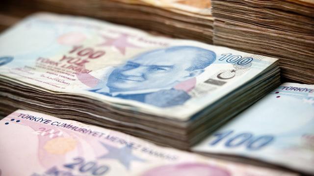 Türk lirasıyla dış ticaret 7 ayda 916 milyar liraya ulaştı