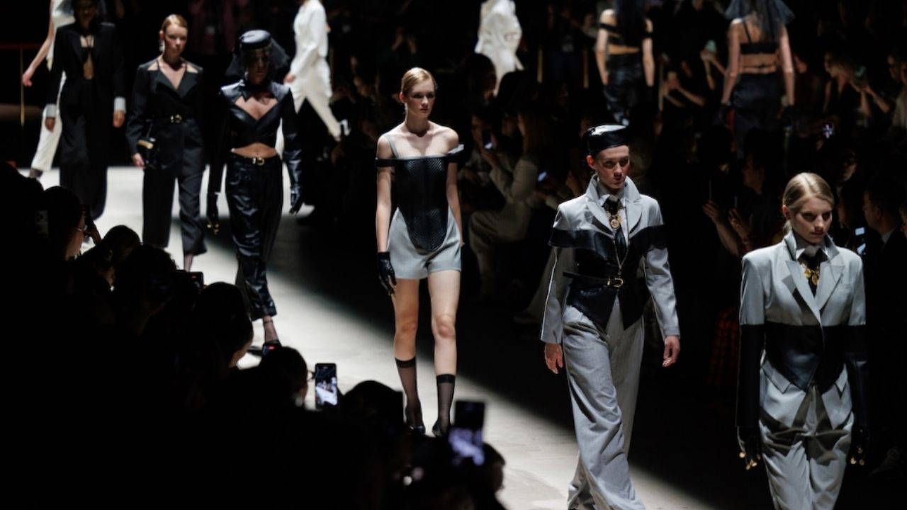 Türk Tasarımcılar Moskova Moda Haftası'nda Ortak Defileyle Sahne Aldı