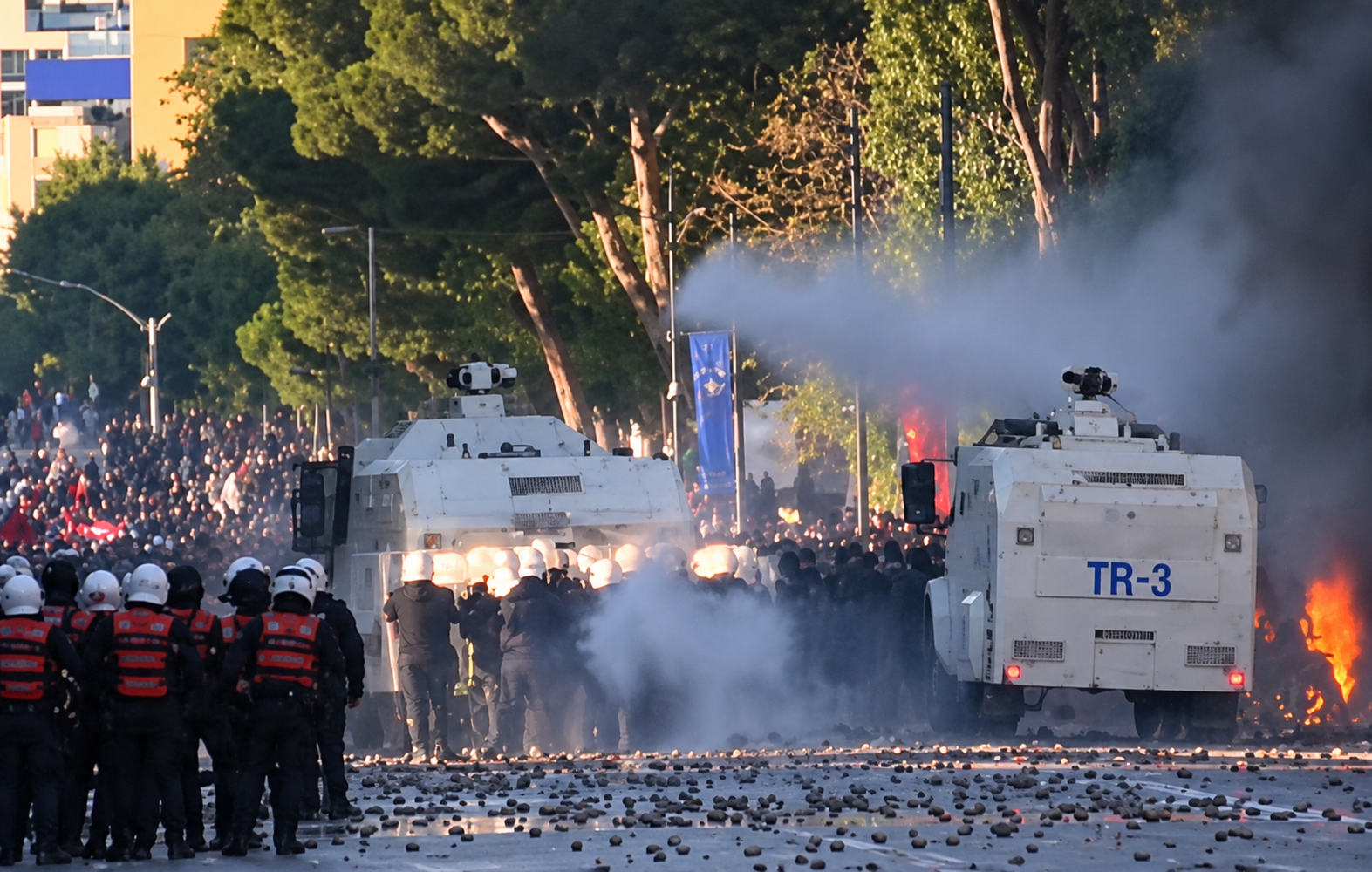 Türk TOMA'ları Arnavutluk'taki olaylara müdahale için yola çıktı