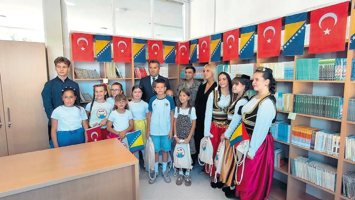 Türkçe 10 Ülkede 245 Okulda Sınıflara Girdi