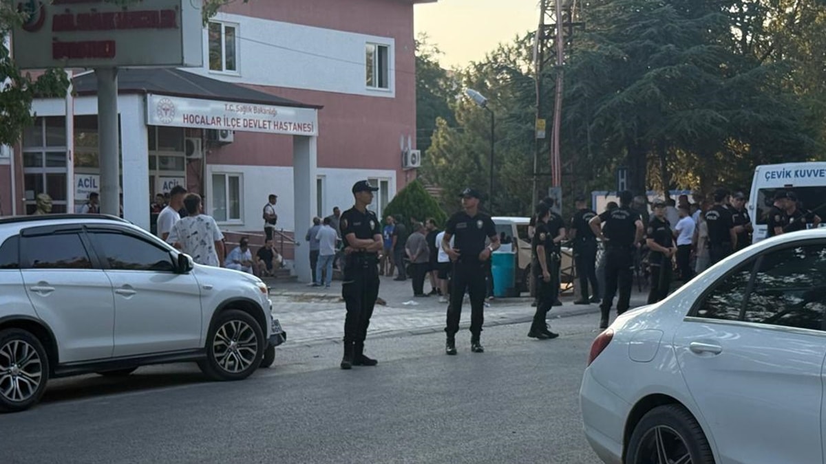 Türkiye'de 5 İlde Kavga: 8 Kişi Hayatını Kaybetti