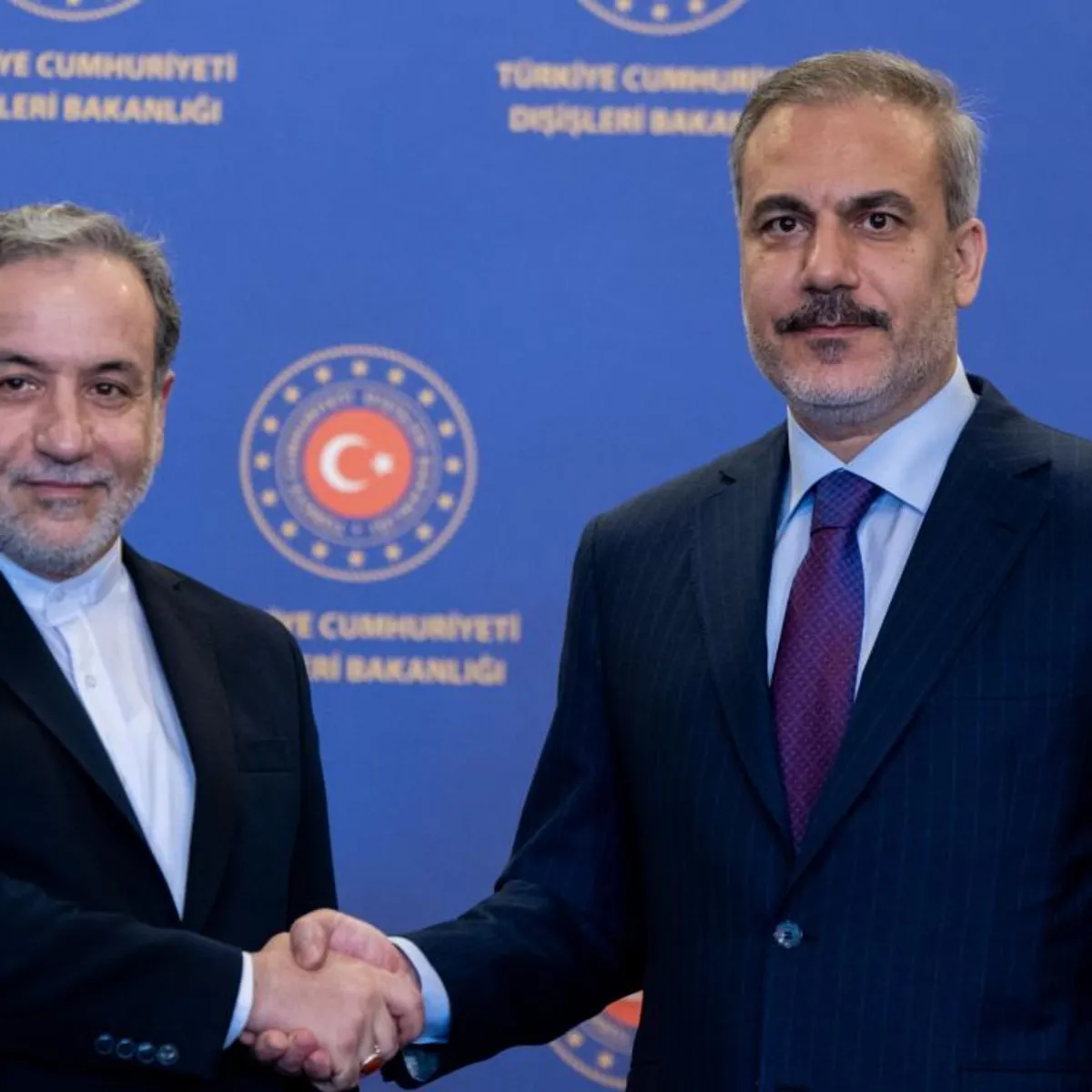 Türkiye'den kalıcı barış vurgusu: Bakan Fidan İranlı mevkidaşı ile görüştü