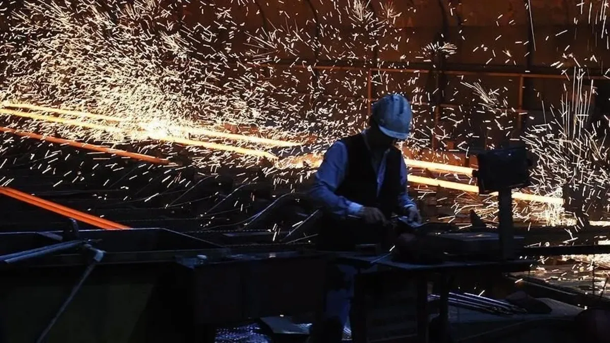 Türkiye ekonomisi ikinci çeyrekte yüzde 2,3 büyüdü