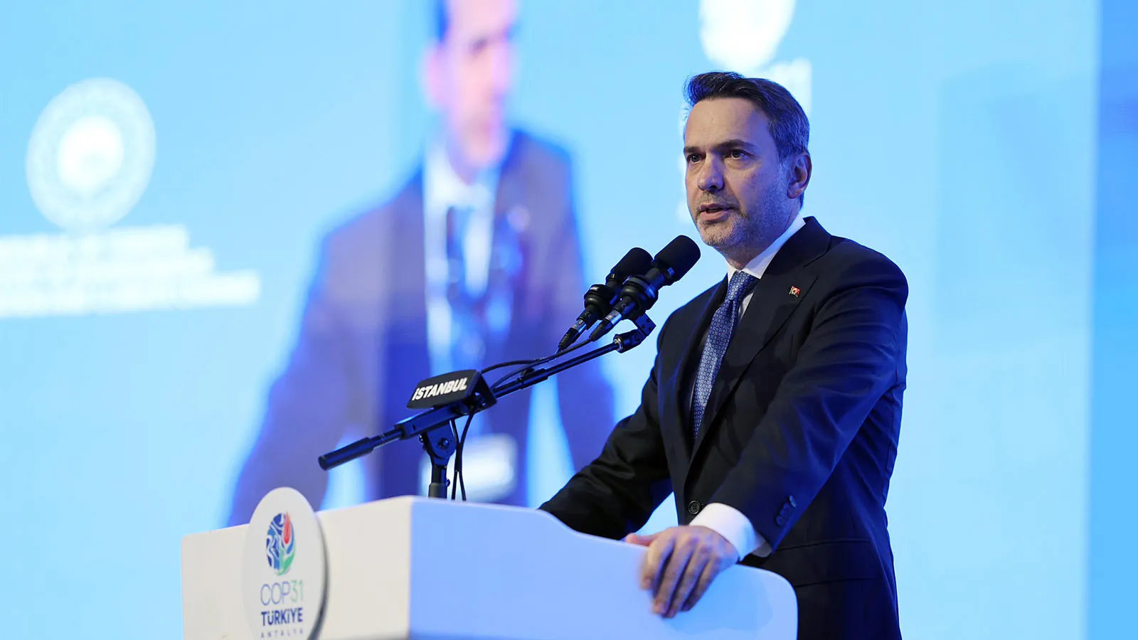 Türkiye'nin Enerji Bağımsızlığı: Bakan Bayraktar'dan Kritik Açıklamalar
