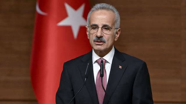 Türkiye ve Ermenistan arasında ulaşım bağlantıları yeniden canlanıyor