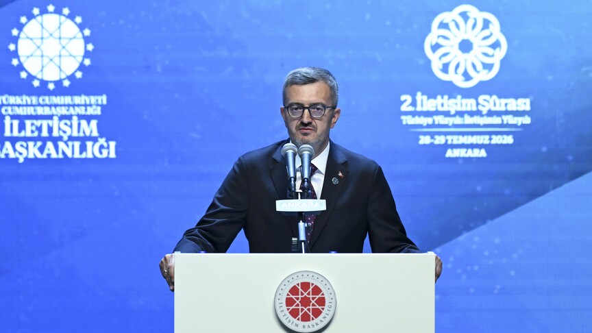 Türkiye Hakikati Merkeze Alan Yeni İletişim Mimarisi İçin İnşa Çağrısı Yapıyor