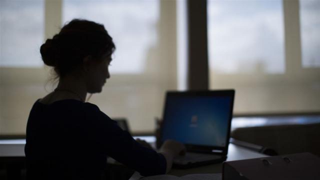 Türkiye'de İnternetle Öğrenme Yaygınlaşıyor: Her 4 Kişiden 1'i Çevrimiçi Eğitim Alıyor