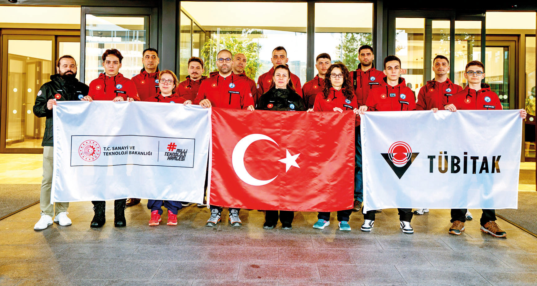 Türkiye Kuzey Kutbu'na Altıncı Bilim Seferini Başlattı