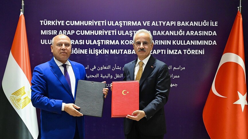 Türkiye ile Mısır'dan uluslararası ulaştırma koridorlarında işbirliği adımı