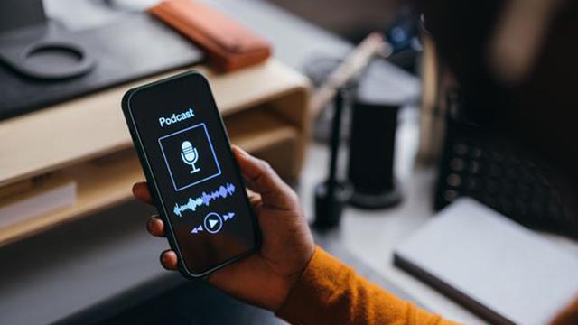 Türkiye Podcast Endüstrisi Eleştirel Bakışla İncelendi