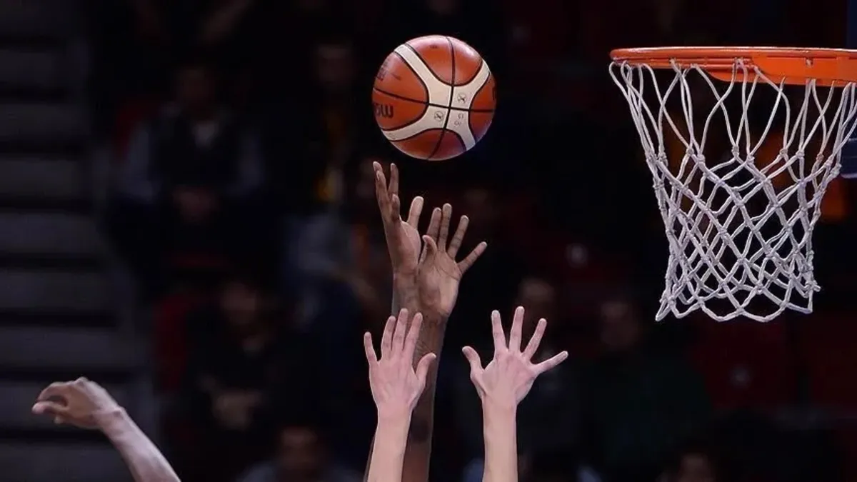 Türkiye Sigorta Basketbol Süper Ligi'nde Derbi Heyecanı: Anadolu Efes, Beşiktaş'ı Ağırlıyor