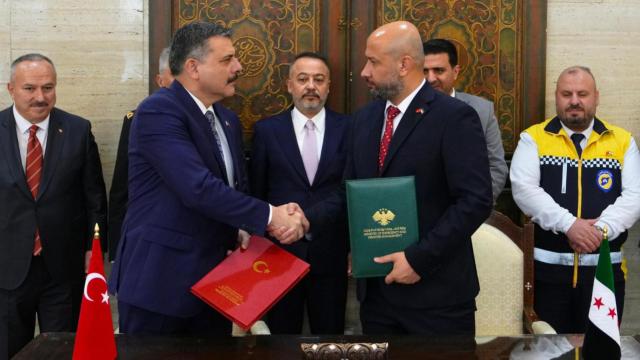 Türkiye ve Suriye'den afet yönetiminde tarihi işbirliği adımı