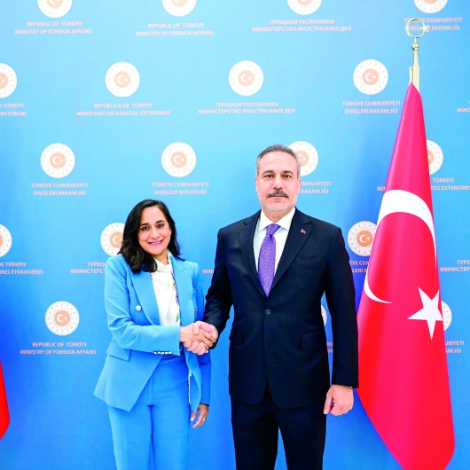 Türkiye'den Bölgesel Barış Hamlesi: Diplomasi Masaları Çoğalıyor