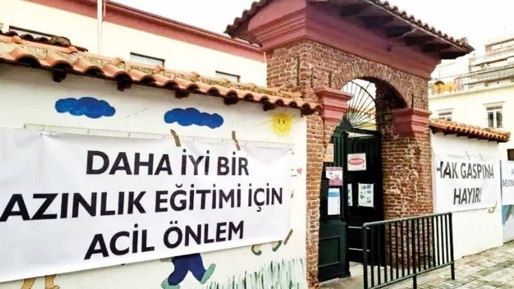 Türkiye'den Yunanistan'a Batı Trakya'da Okul Kapatma Tepkisi