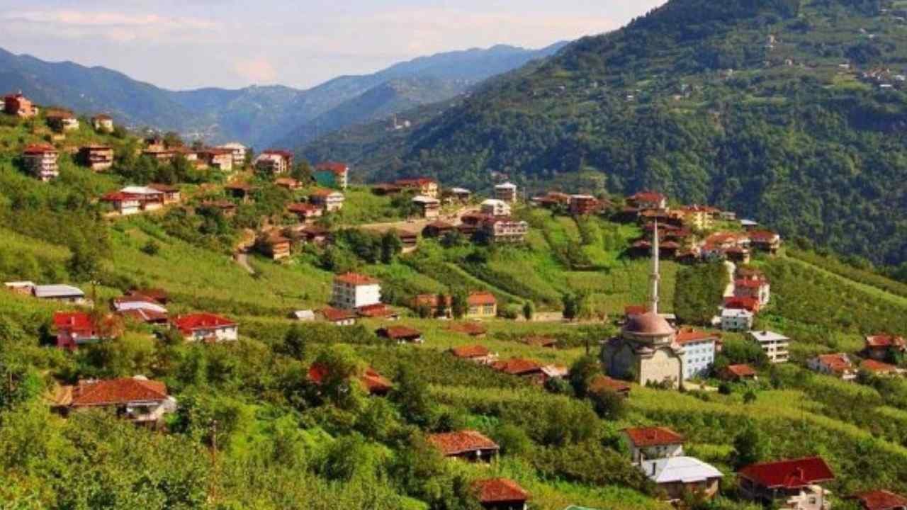 Türkiye'nin Bu Köyünden 100 Profesör ve 300 Doktor Çıktı