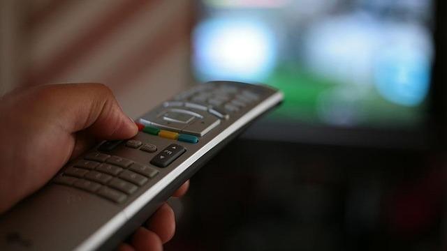 TÜRKSAT Geçişi Fırsatçılara Yaradı: Basit Kanal Ayarına Binlerce Lira İsteniyor