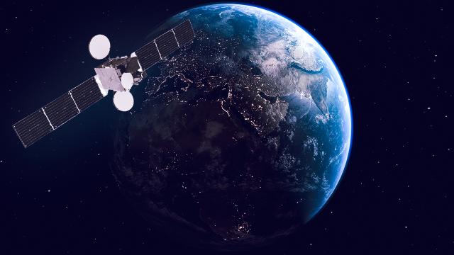 TÜRKSAT ve ROKETSAN uzayda iş birliği yapacak
