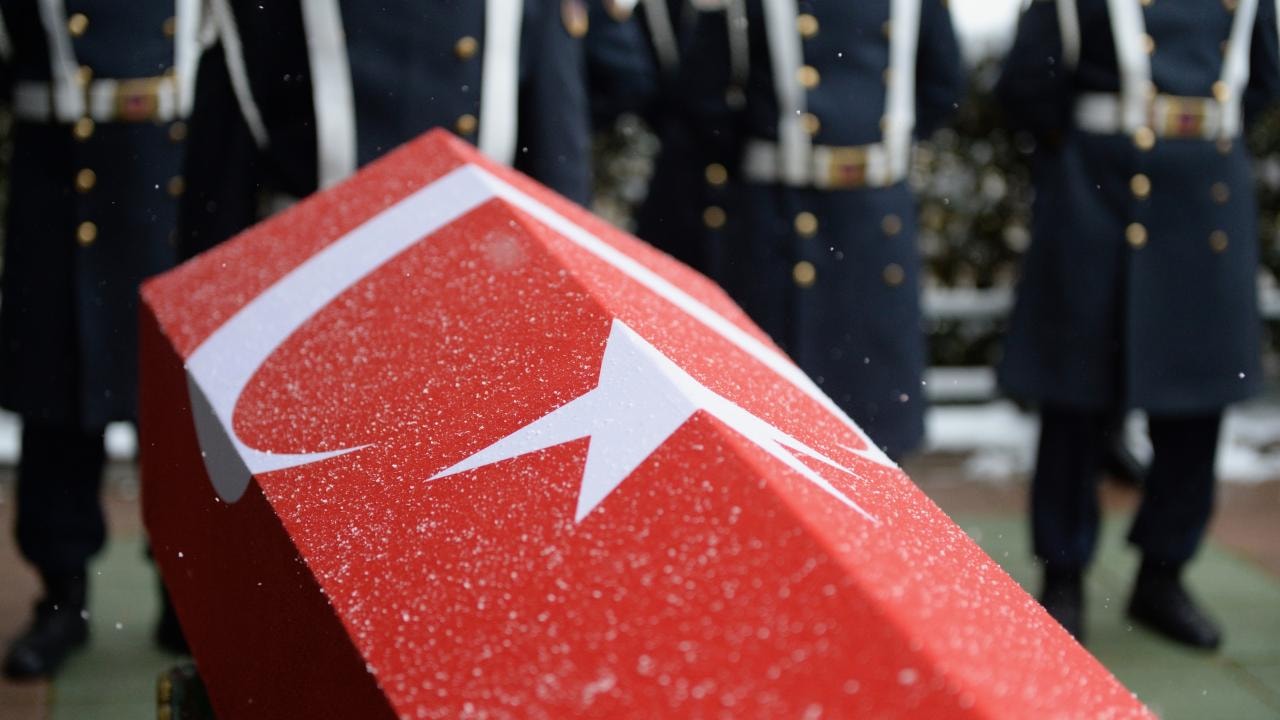 Tuzla'da kaza geçiren polis memuru Aydın Üyenarık şehit oldu