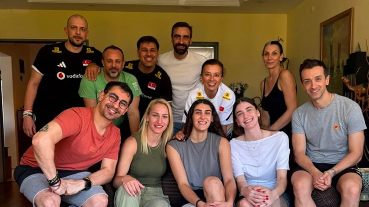 TVF yetkilileri, sakatlık geçiren Karmen Aksoy'u ziyaret etti