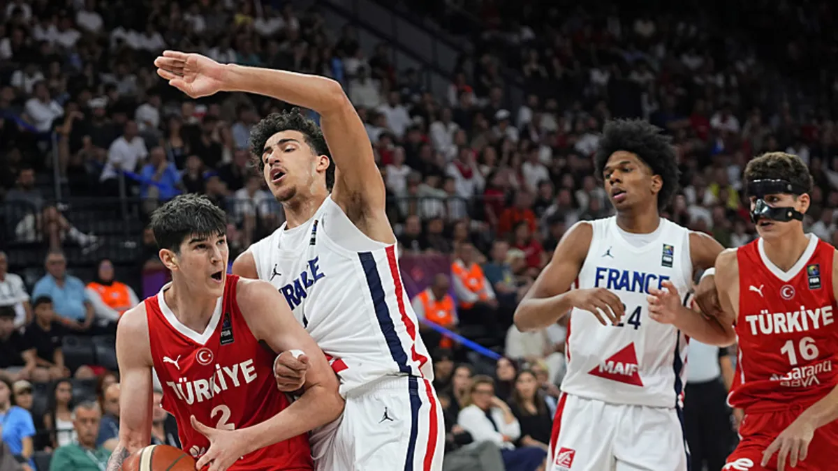 U17 Milli Basketbol Takımı Fransa'yı Devirip Dünya Kupası'nda Yarı Finalde