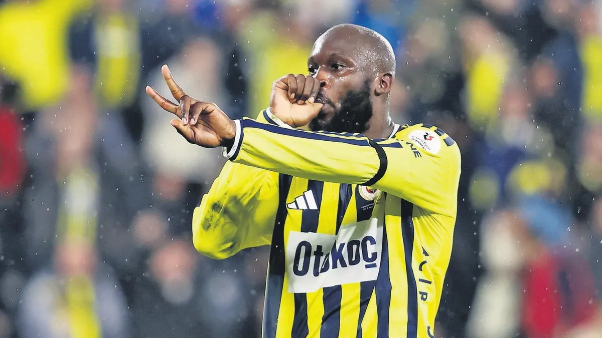 Üç attı yara sardı: Fenerbahçe Kadıköy'de kazandı