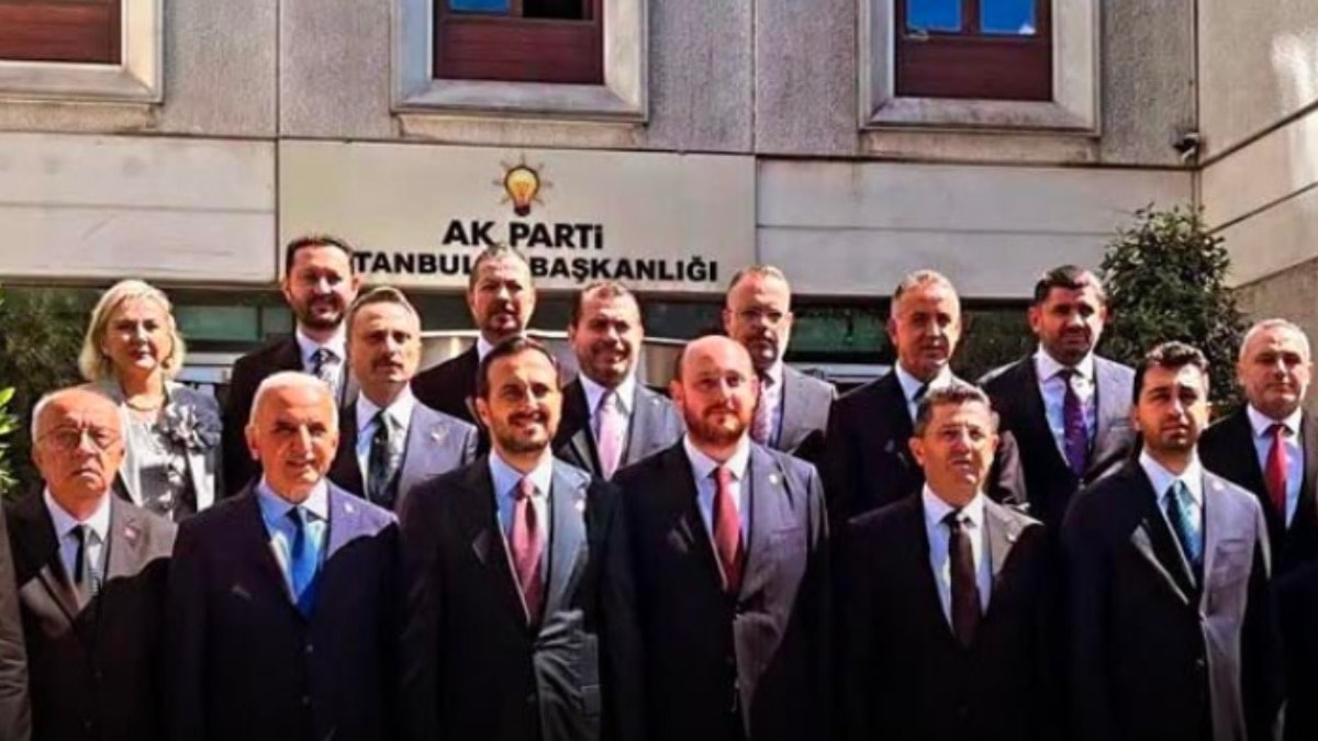 Üç CHP'li Başkan AKP'ye Geçti: İlk Fotoğraf Ortaya Çıktı