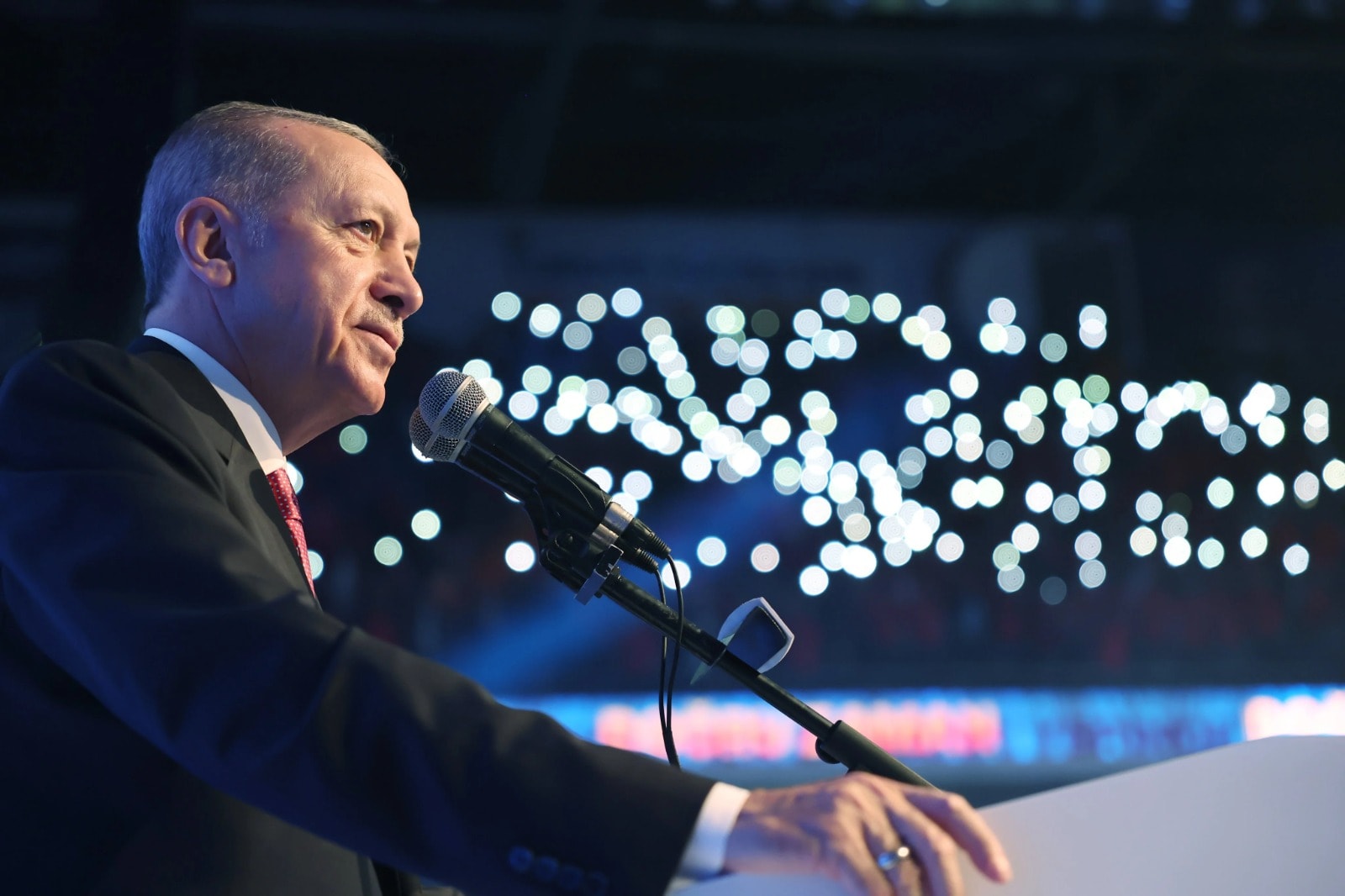 Üç CHP'li Başkan AKP'ye Katılıyor: Rozetleri Erdoğan Takacak
