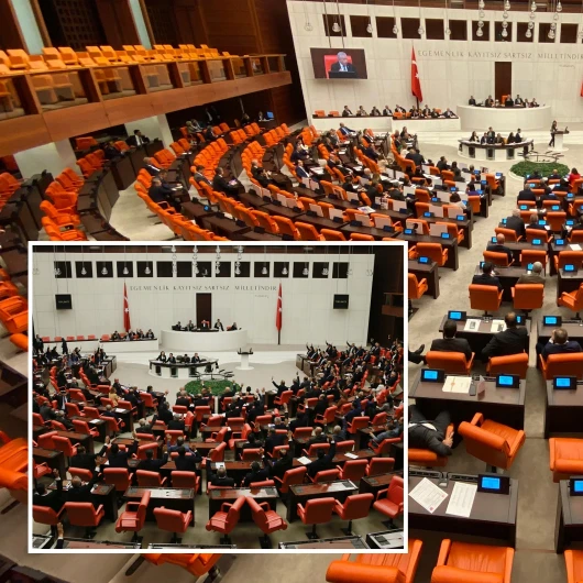 Üç milletvekili AK Parti'ye geçti: TBMM'nin yeni sandalye dağılımı
