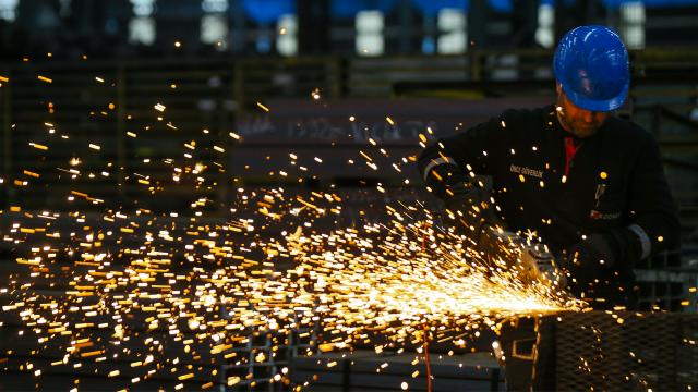 Ücretli çalışan sayısı mayısta yıllık %0,5 arttı