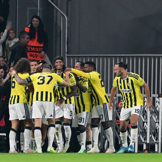 UEFA Ödülü Fenerbahçe Taraftarını Çıldırttı: Golün Sorumlusuna 'Maçın Adamı