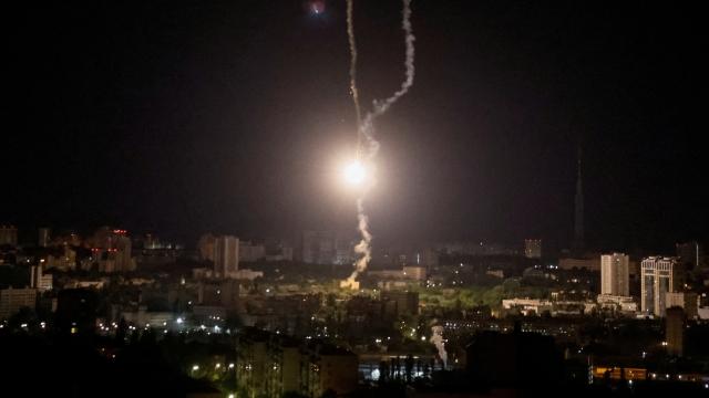 Ukrayna'da Füze Alarmları Saatte 45 Milyon Dolara Mal Oluyor