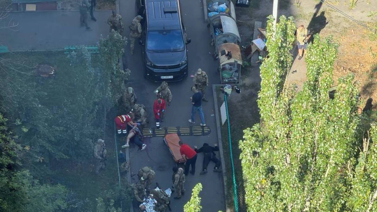 Ukrayna'da Güvenlik Krizi: SBU ile GUR Arasında Silahlı Çatışma