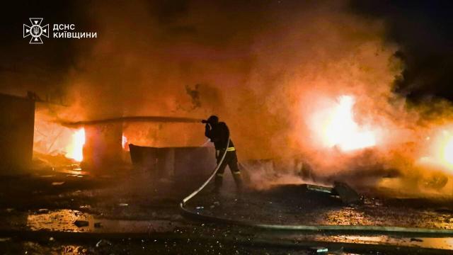 Ukrayna'da Rusya'nın Gece Saldırıları: 13 Ölü, 31 Yaralı