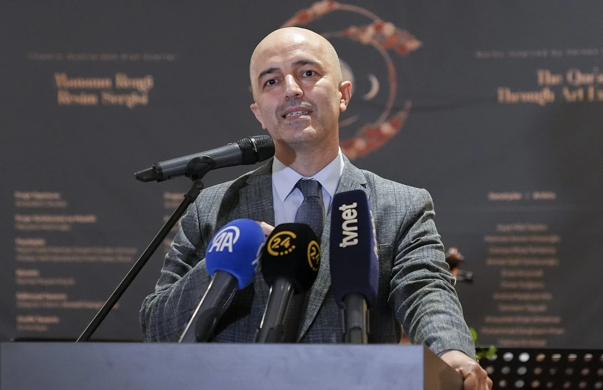 Uluslararası 'Mananın Rengi' Resim Sergisi Sanatseverlerle Buluştu